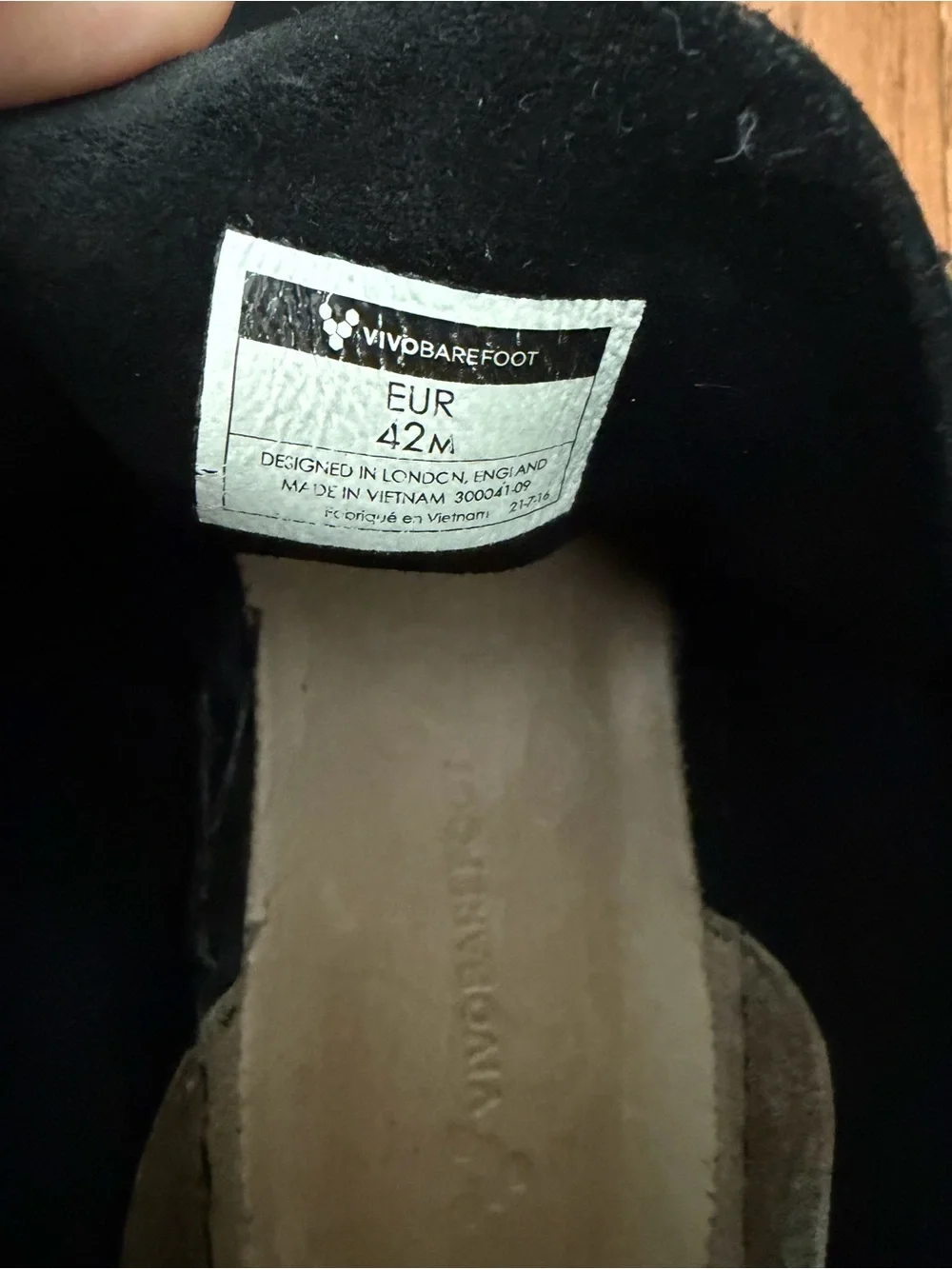 Vivobarefoot Gobi II Leather Barefoot Chukka Boots Black EU 42
